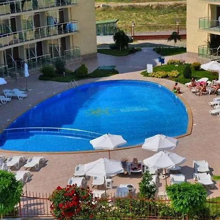 Sunny Apartahotel Nesebar