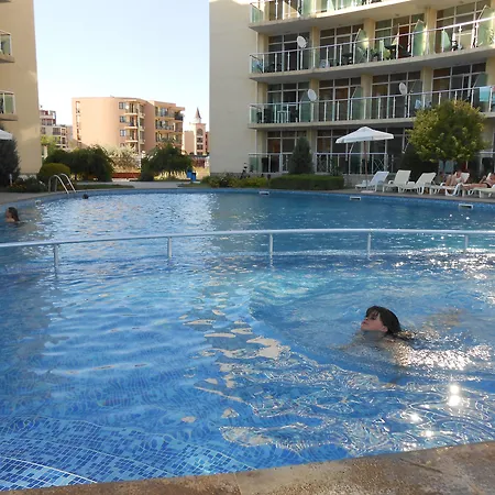 Lägenhetshotell Sunny Slăntjev Brjag