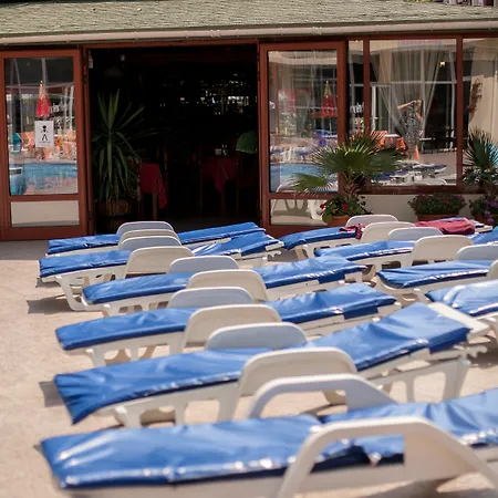 Lägenhetshotell Sunny 3*