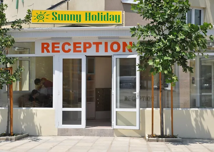 Sunny Aparthotel